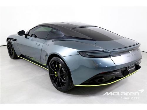 2019 aston martin db11 amr