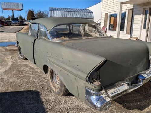 Pontiac Chieftain Catalina coupe