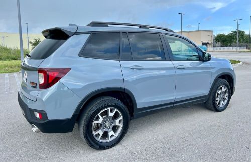 2022 honda passport trail sport awd   ? 786-340-6112