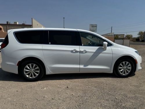 2019 chrysler pacifica touring plus