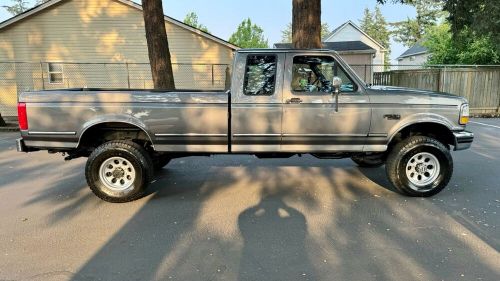 1992 ford f-250 xlt 4x4 with only 124,000 original miles