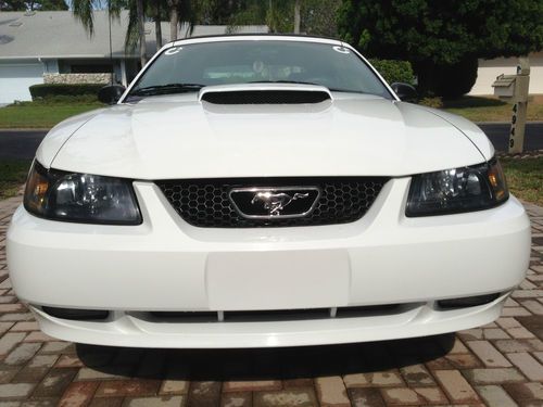 2002 ford mustang gt convertible 2-door 4.6l