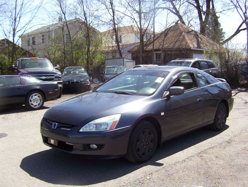 2004 honda accord  2dr coupe