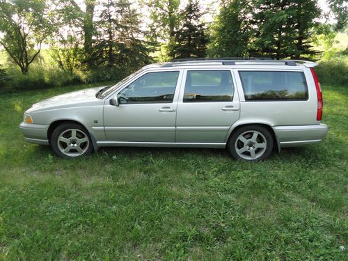 Rare 2000 volvo v70r turbo awd - 1 of 50 in silver! warranty!