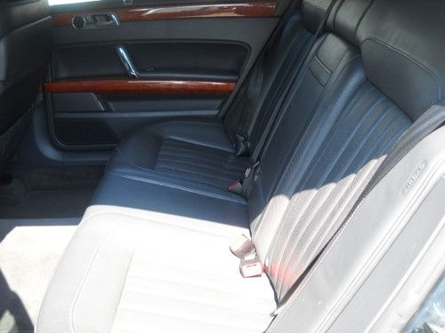 2004 volkswagen phaeton v8 sedan 4-door 4.2l