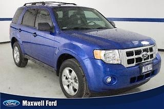 12 escape xlt 4x2, 2.5l 4 cylinder, heated leather, sunroof, clean 1 owner!