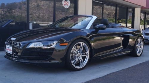 2011 audi r8 v10 spider low miles!