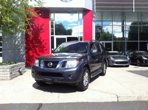 2012 nissan silver edition