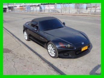 2003 honda s2000 ap1  low miles 2l i4 16v manual rwd convertible premium