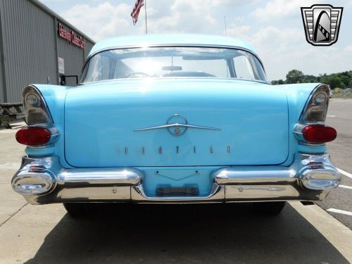 1957 pontiac chieftain