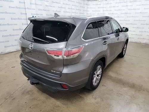 2015 toyota highlander xle v6