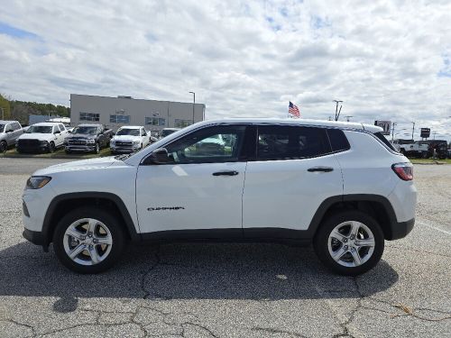 2023 jeep compass sport