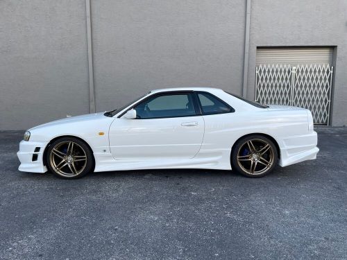 1998 nissan skyline