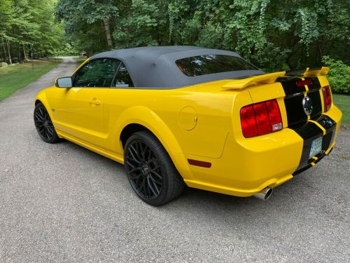 2006 ford mustang gt