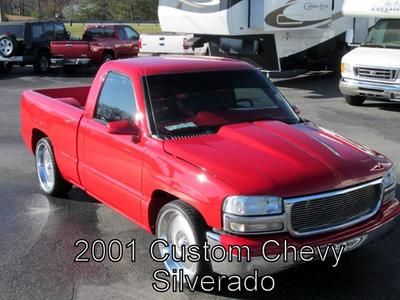 2001 chevrolet silverado p/u fully customized with lowering and raising kit  !