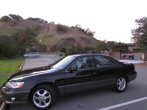 2000 lexus es300 base sedan 4-door 3.0l