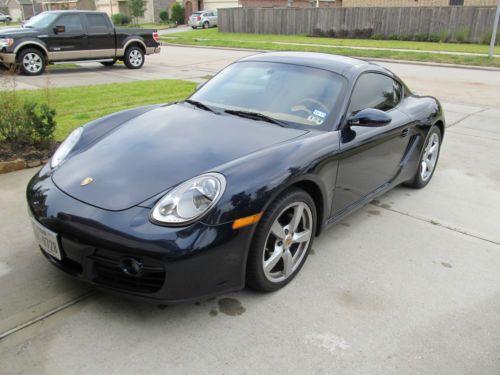 2008 porsche cayman with triptronic automatic transmission!!!