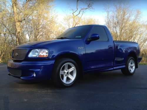 2003 ford svt lightning f-150 with 29k miles!!