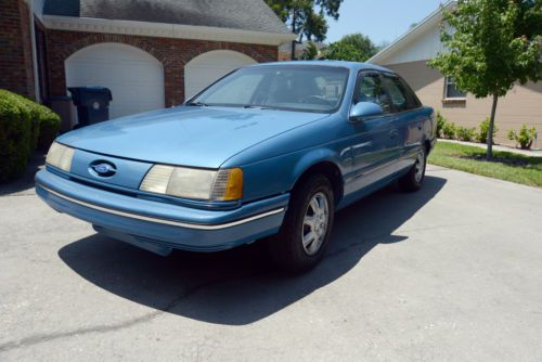 1990 ford taurus l estate vehicle