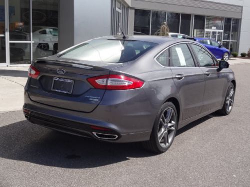 2014 ford fusion titanium