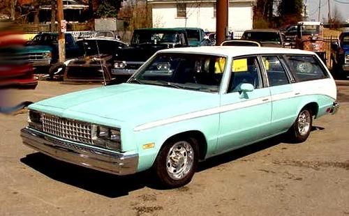 1983 chevolet malibu station wagon near original nice driver