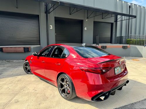 2017 alfa romeo giulia quadrifoglio