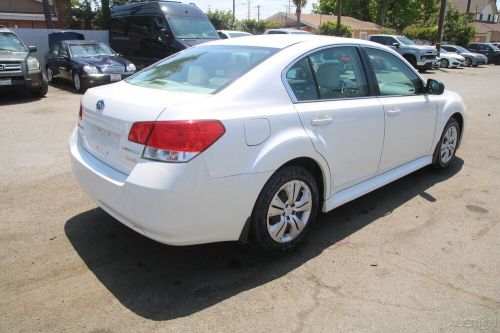 2011 subaru legacy 2.5i