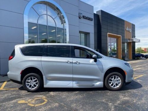 2023 chrysler voyager lx accessible ramp van