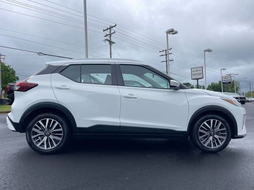 2022 nissan kicks sv