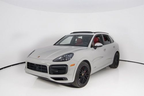 2023 porsche cayenne gts