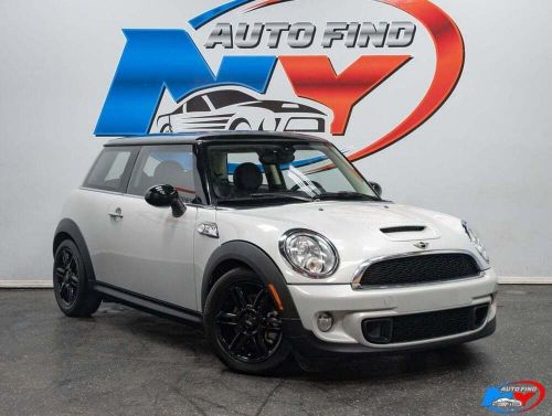 2013 mini cooper s clean carfax, one owner, 6-spd manual, pan sunroof