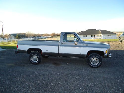 1976 chevy silverado 3/4 long box with only 89k origonal miles.