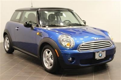 Mini cooper hardtop stick premium moonroof heated seats cli ctrl manual trans