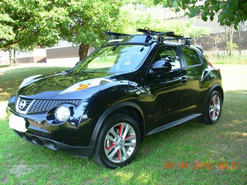 2011 nissan juke sv sport utility 4-door 1.6l