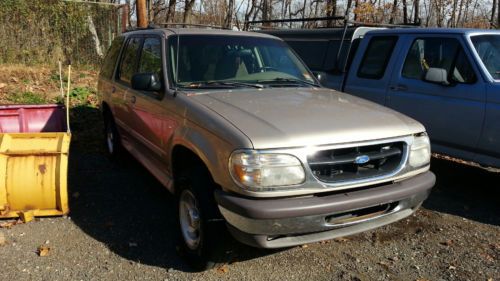 1997 ford explorer xlt