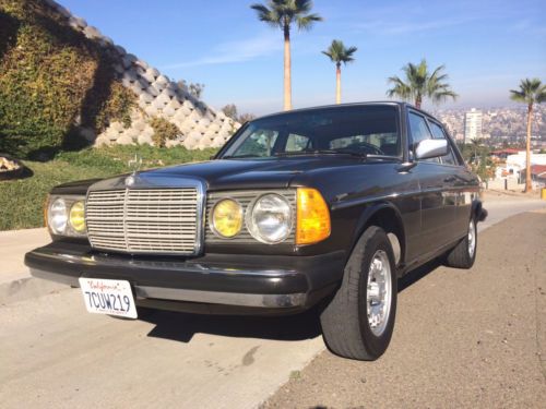 1985 mercedes-benz 300d turbo diesel