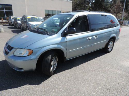 2005 dodge grand caravan se, no reserve, no accidents, runs great,