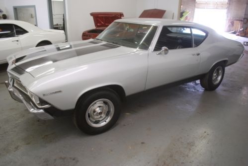 1968 chevrolet chevelle ss hardtop 2-door 5.7l