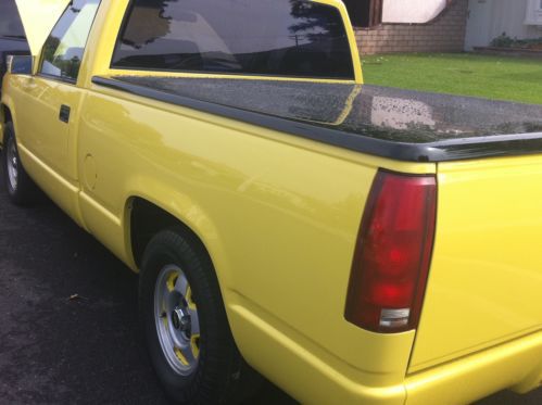 1992 chevrolet c1500 silverado standard cab pickup 2-door 5.7l