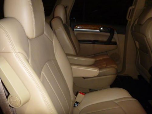 2010 buick enclave 2xl