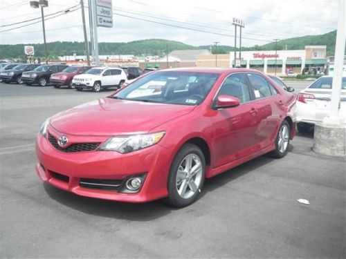 2014 toyota camry se