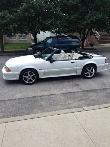 1991 ford mustang gt convertible 2-door 5.0l