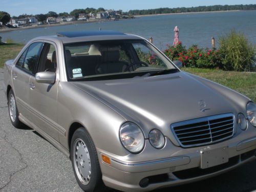 2001 mercedes benz only  63,000 !