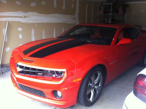 2012 chevrolet camaro ss coupe 2-door 6.2l