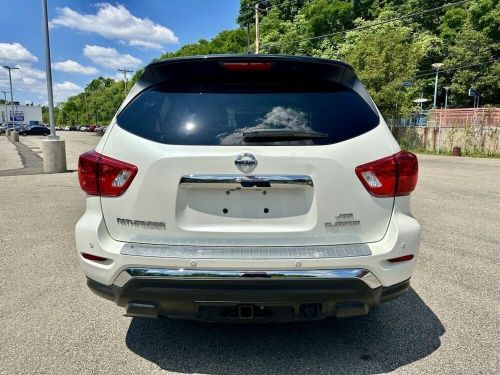 2017 nissan pathfinder platinum