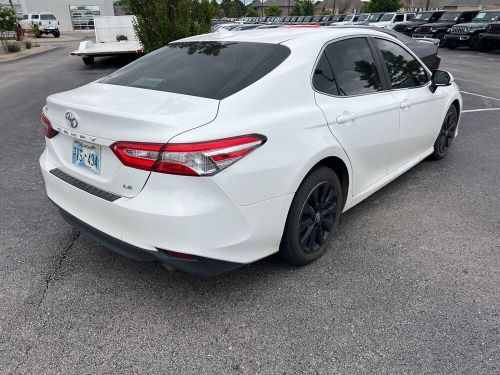 2020 toyota camry le