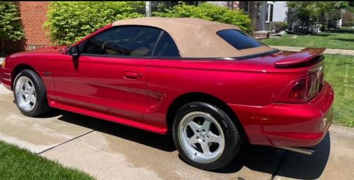 1996 ford mustang