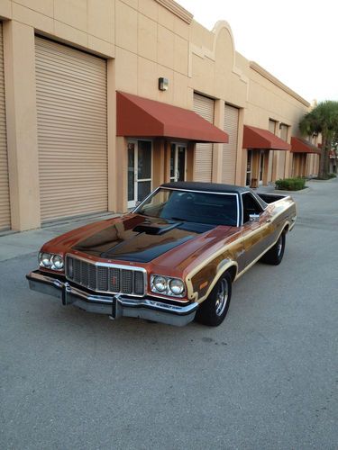 Ford ranchero 1974 squire