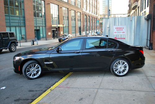 2011 bmw 750li x-drive 20" individual wheels many options 35k miles one owner