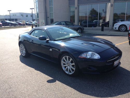 2007 jaguar xk base convertible 2-door 4.2l